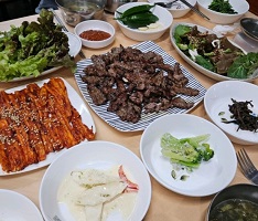 흑염소불고기-더덕구이