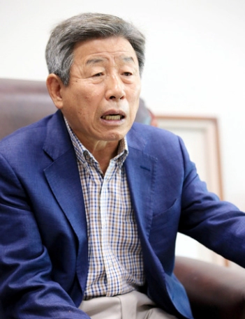 유인태 프로필 나이 고향 학력 경력