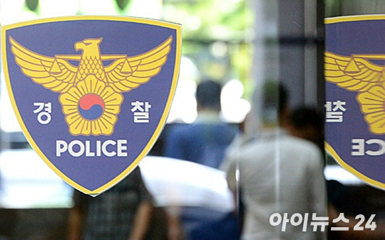 서울 서초구에서 전 남자친구에게 흉기를 휘둘러 다치게 한 혐의로 20대 여성이 경찰에 붙잡혔다. 본 기사와 무관한 이미지. [사진=아이뉴스24 포토DB.]