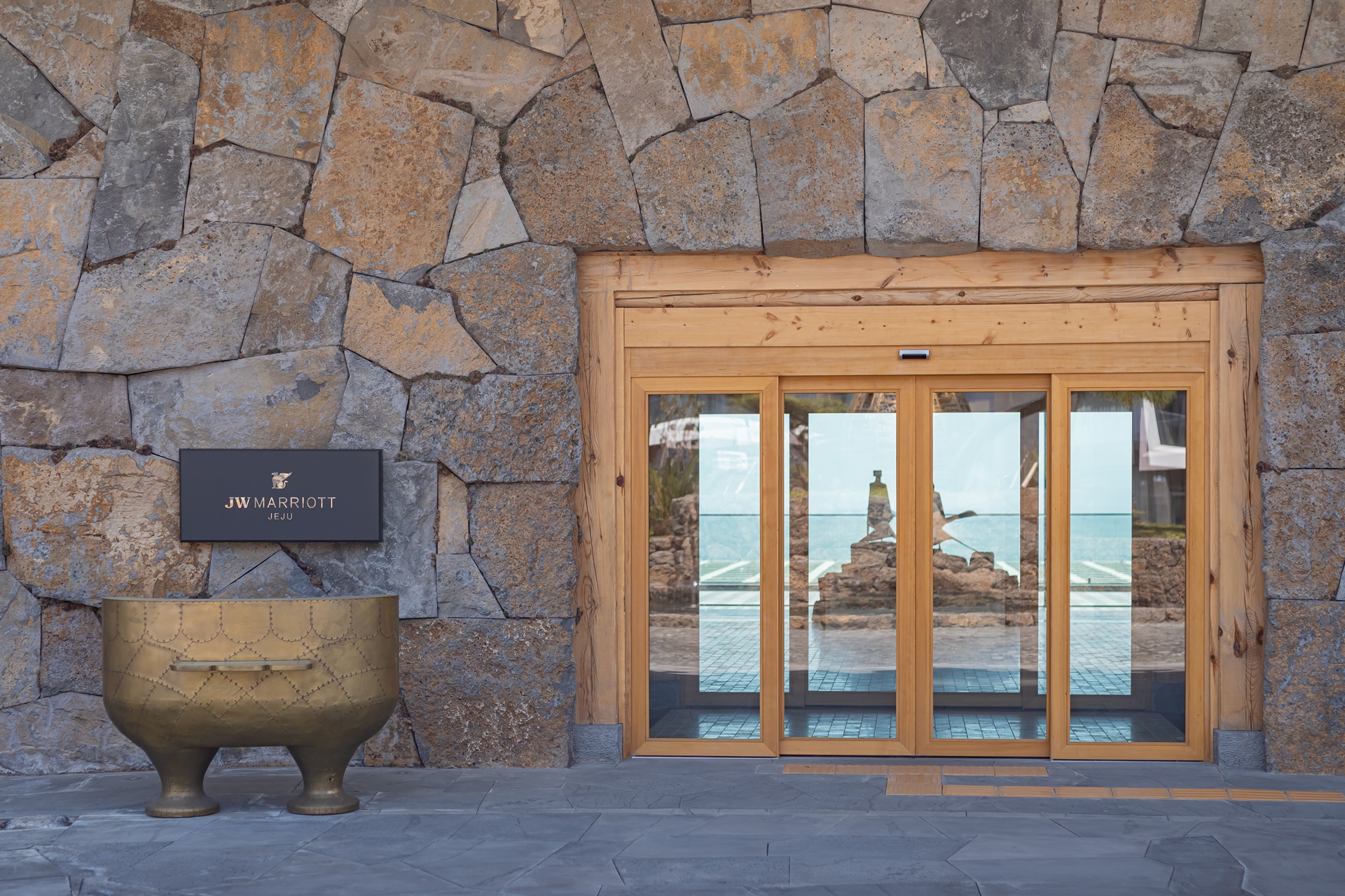 #JW메리어트 #JW메리어트제주 #JW메리어트제주리조트&스파 #범섬 #빌벤슬리 #서귀포호텔 #제주리조트 #제주메리어트 #제주여행 #제주호텔 #댄싱두루미 #더플라잉호그 #아일랜드키친