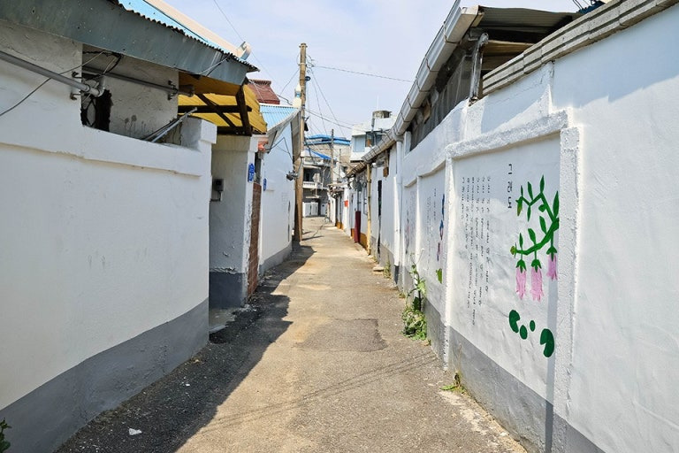 충남 겨울 여행 3色, 군밤·새조개·굴 미식 여행