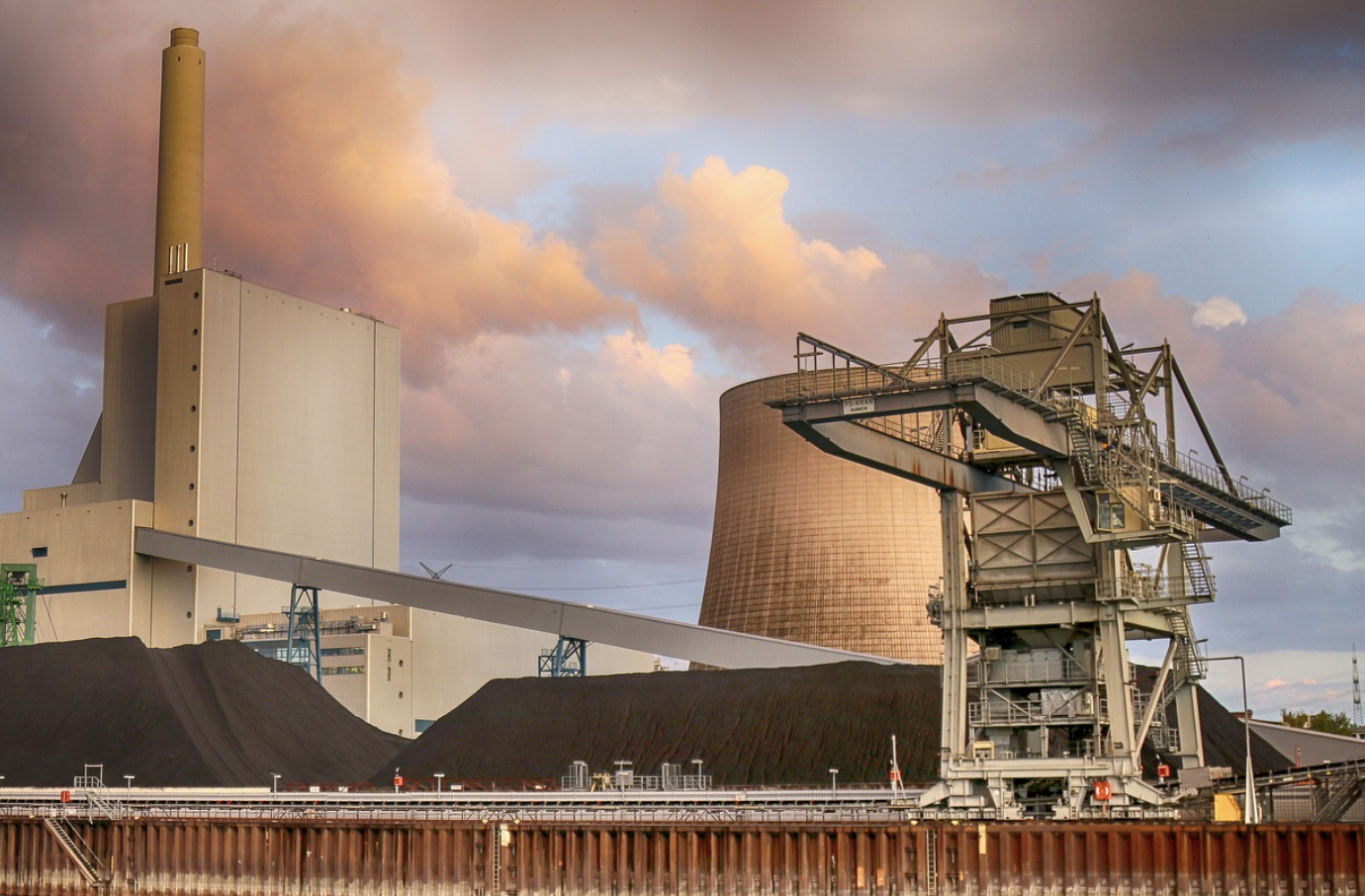 기후 변화와 경제: 탄소세가 우리 삶을 바꾸는 방법 &ndash; 친환경 정책이 산업과 소비자 경제에 미치는 영향