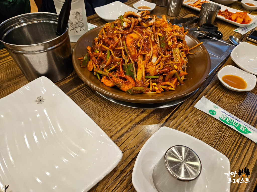 일인자 감자탕 뼈해장국 해물뼈찜