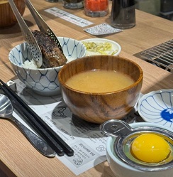 요시-햄버그스테이크