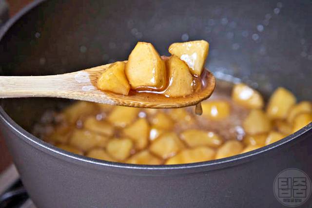 설사에 좋은 음식 사과조림 설사 빨리 낫는 법