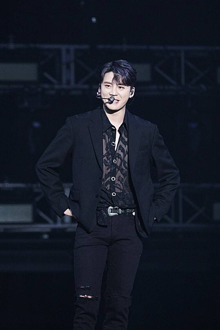 가수-겸-뮤지컬-배우-김준수