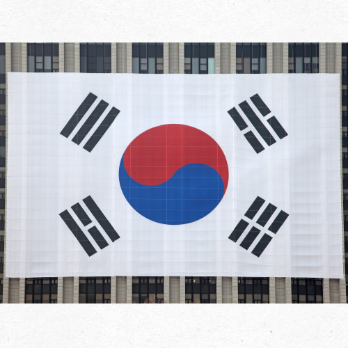 독립의 정신을 되새기는 광복절 80주년 이미지