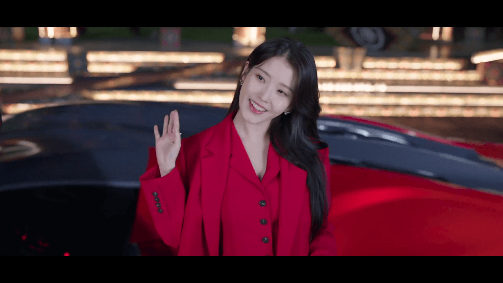 "21세기 대군부인 성희주 레드 수트"