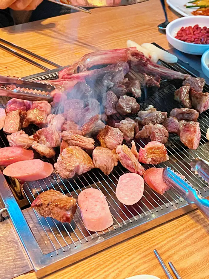 픽업 트렌드 스페셜 신당 왕십리 황학동 육즙가득 신선 양고기 무한리필 맛집