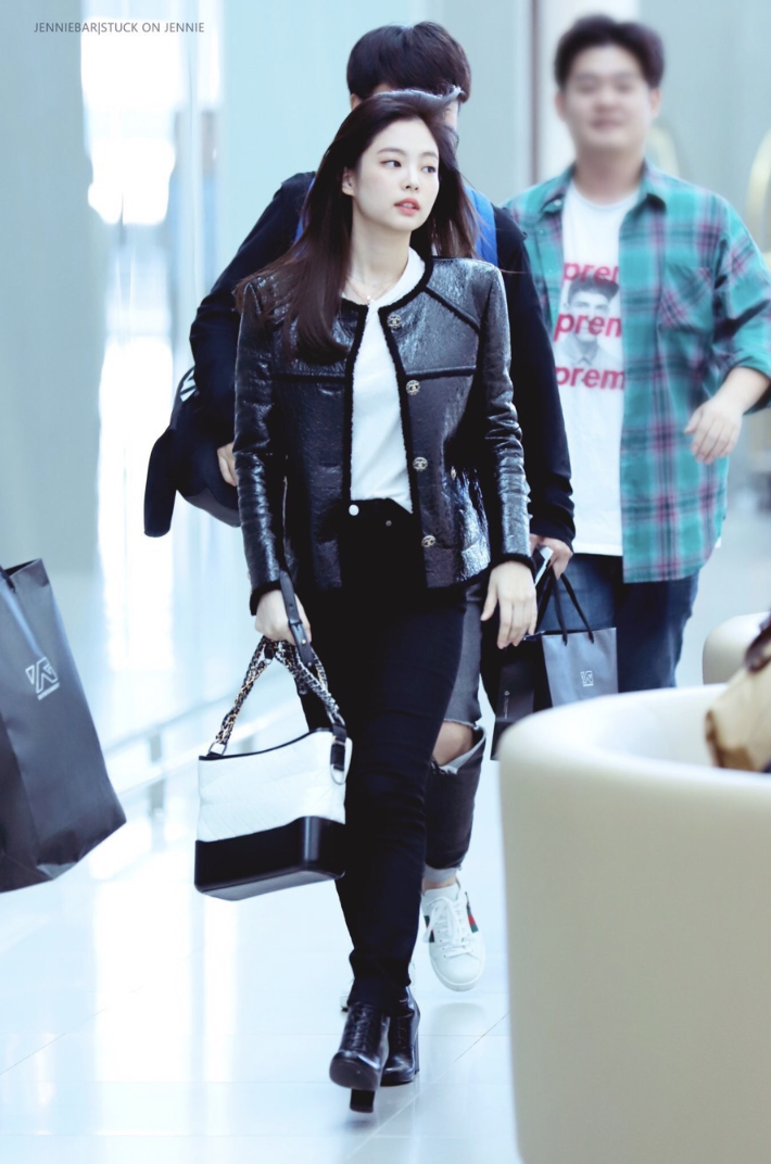제니44
