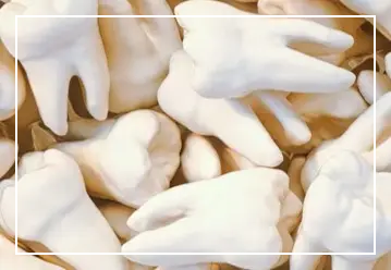 이빨 빠지는 꿈, 무슨 뜻일까? 심리 해석부터 건강 신호까지