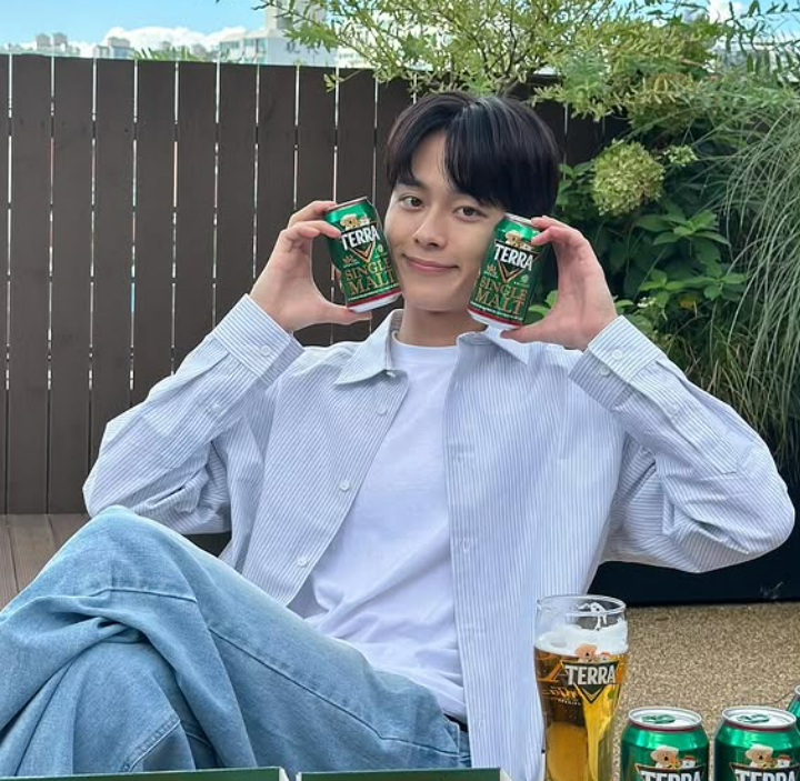 신은수 유선호