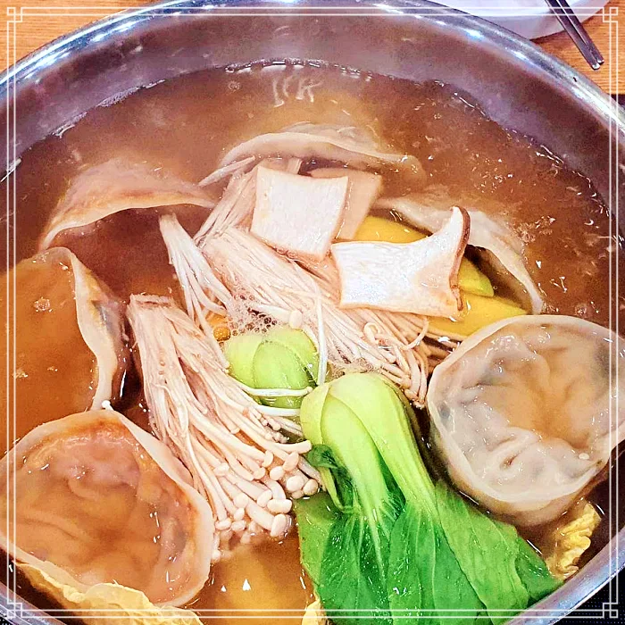 이태원&#44; 한남&#44; 보광 맛집 황금 팽이버섯&#44; 샤브샤브 샤부 만두전골