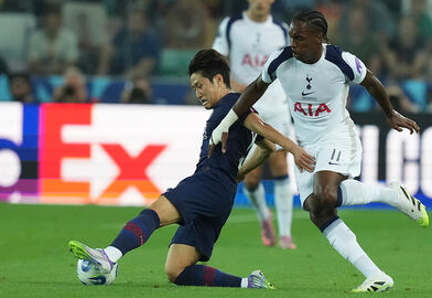 PSG, 토트넘 꺾고 UEFA 슈퍼컵 후반전 : 경기 흐름 변화