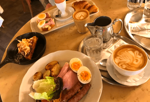 프라하 체코 꼭 가봐야할 음식점 Cafe Savoy