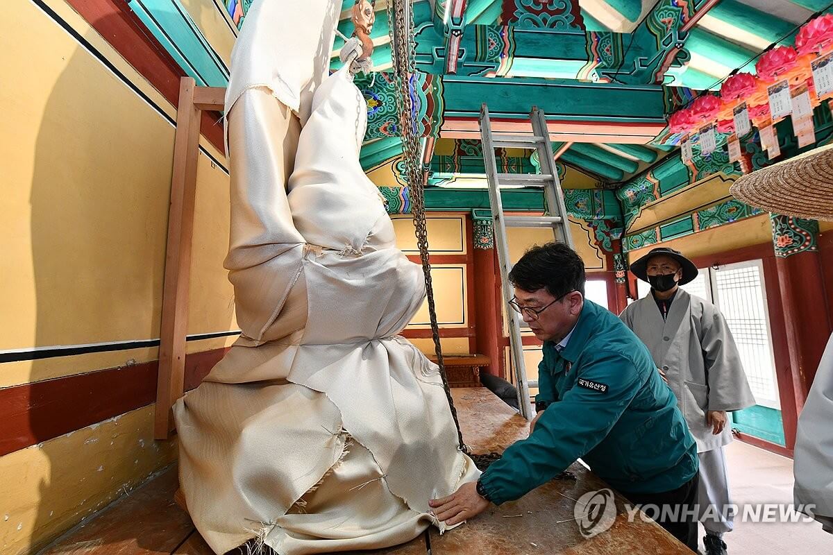 경북 의성 고운사 전소…천년 유산 이전