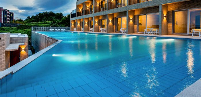 Compare Winter Accommodation Discounts