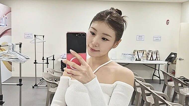 가수-이소나