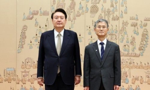 조희대 대법관 대법원장 임명