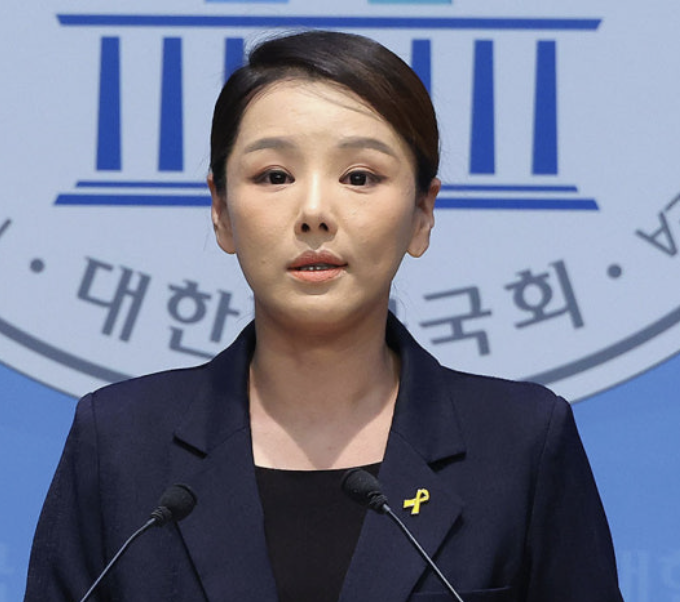 조국혁신당 성비위 사건