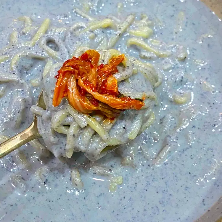 만두 전골, 골방 칼국수, 서리태 콩국수 맛있는 곳 추천