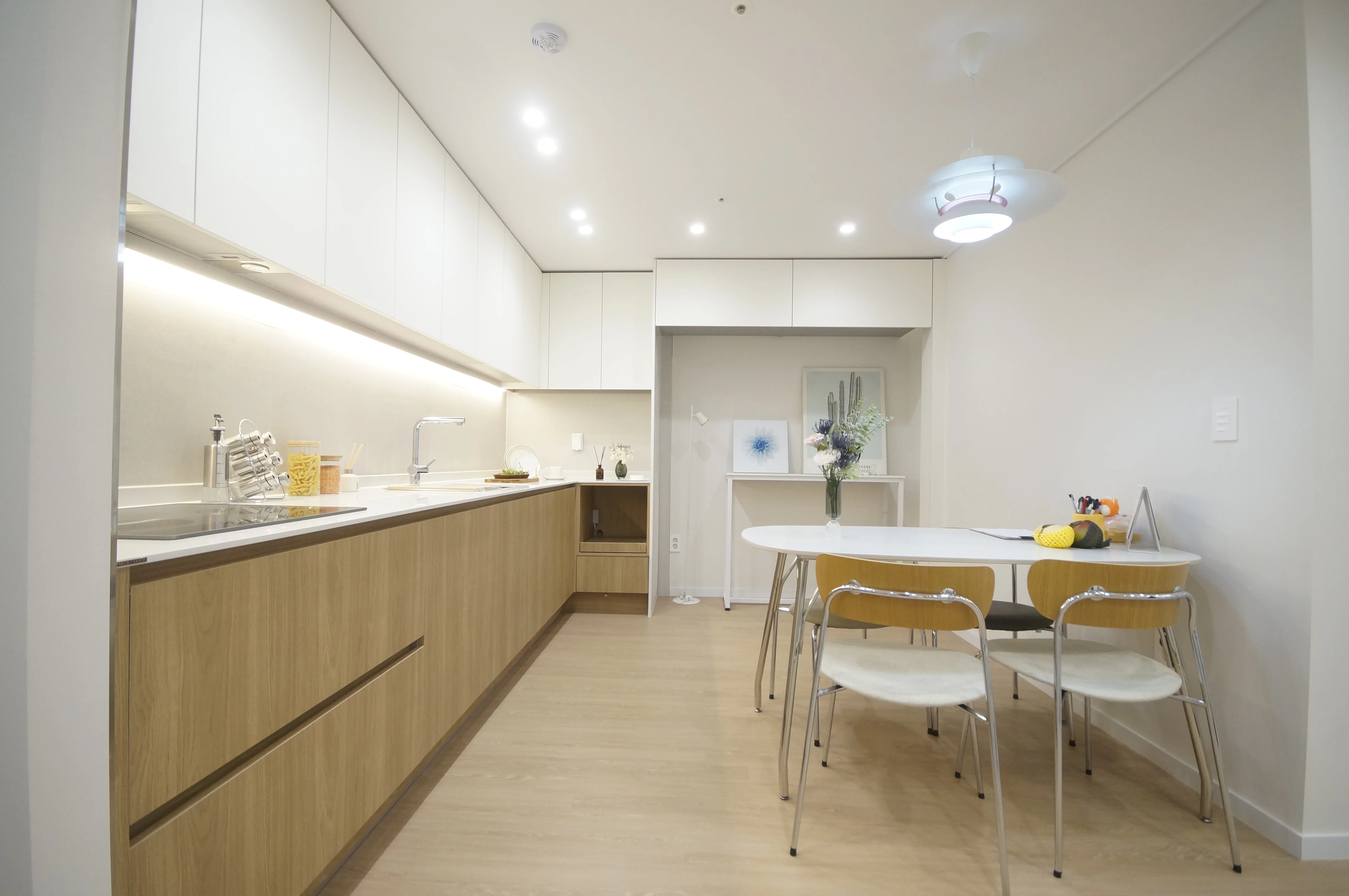 수원시 팔달구 매산동 쓰리룸 3룸 신축빌라 주방