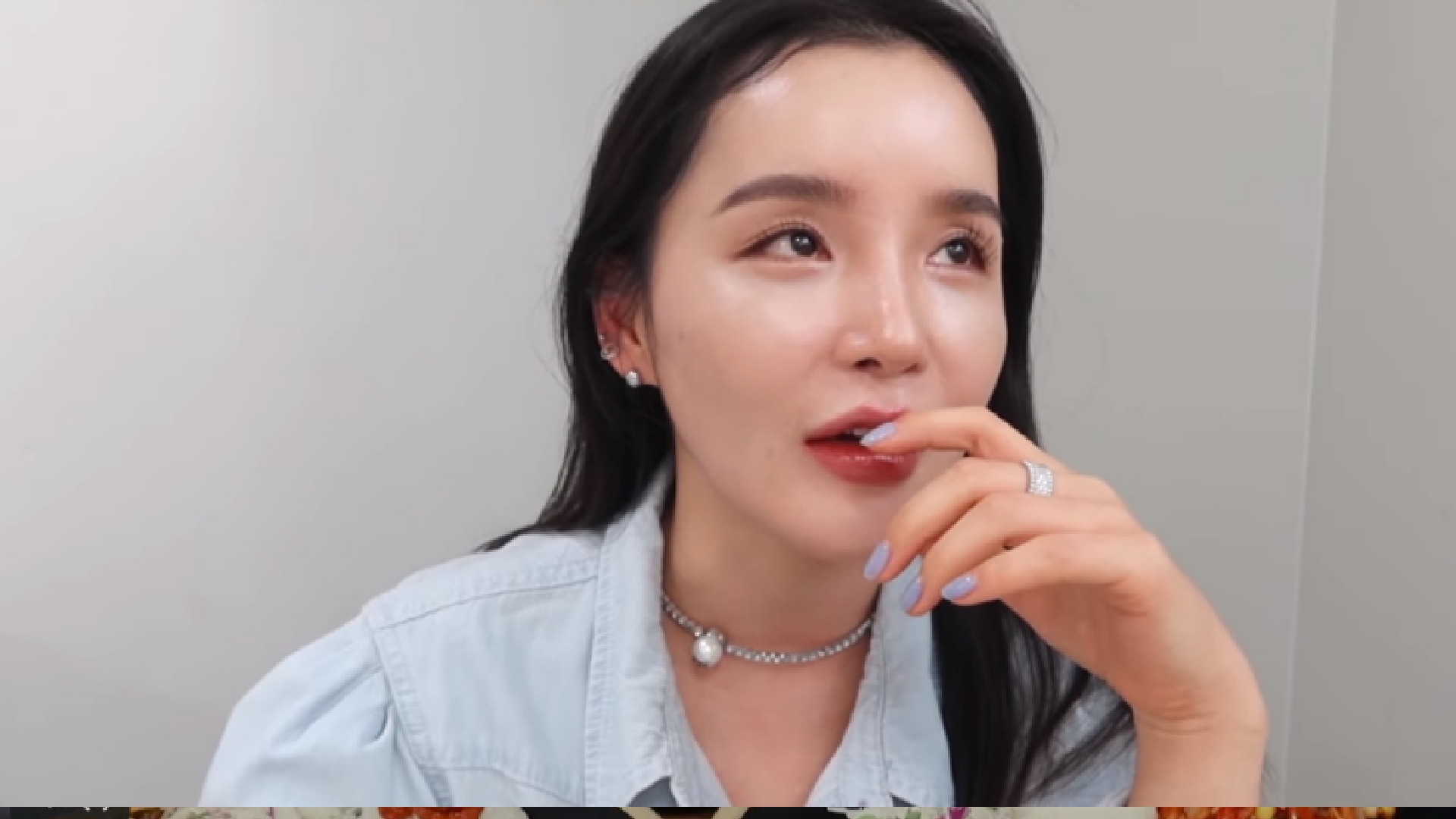 유튜버 라뮤끄 사진