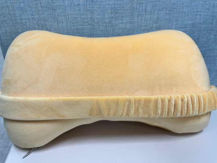 목베개 뒷 모습