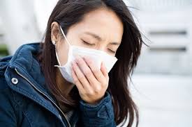 목이 간질간질하고 마른기침이 납니다