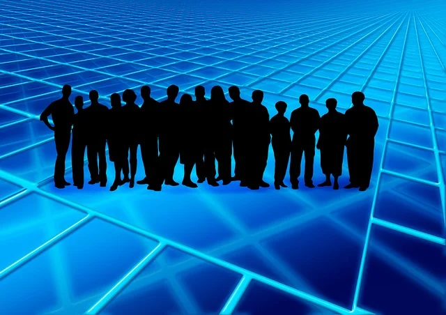 대중 인식과 사회적 수용 문제: 인간 개조 기술에 대한 대중의 인식 변화 및 수용 정도