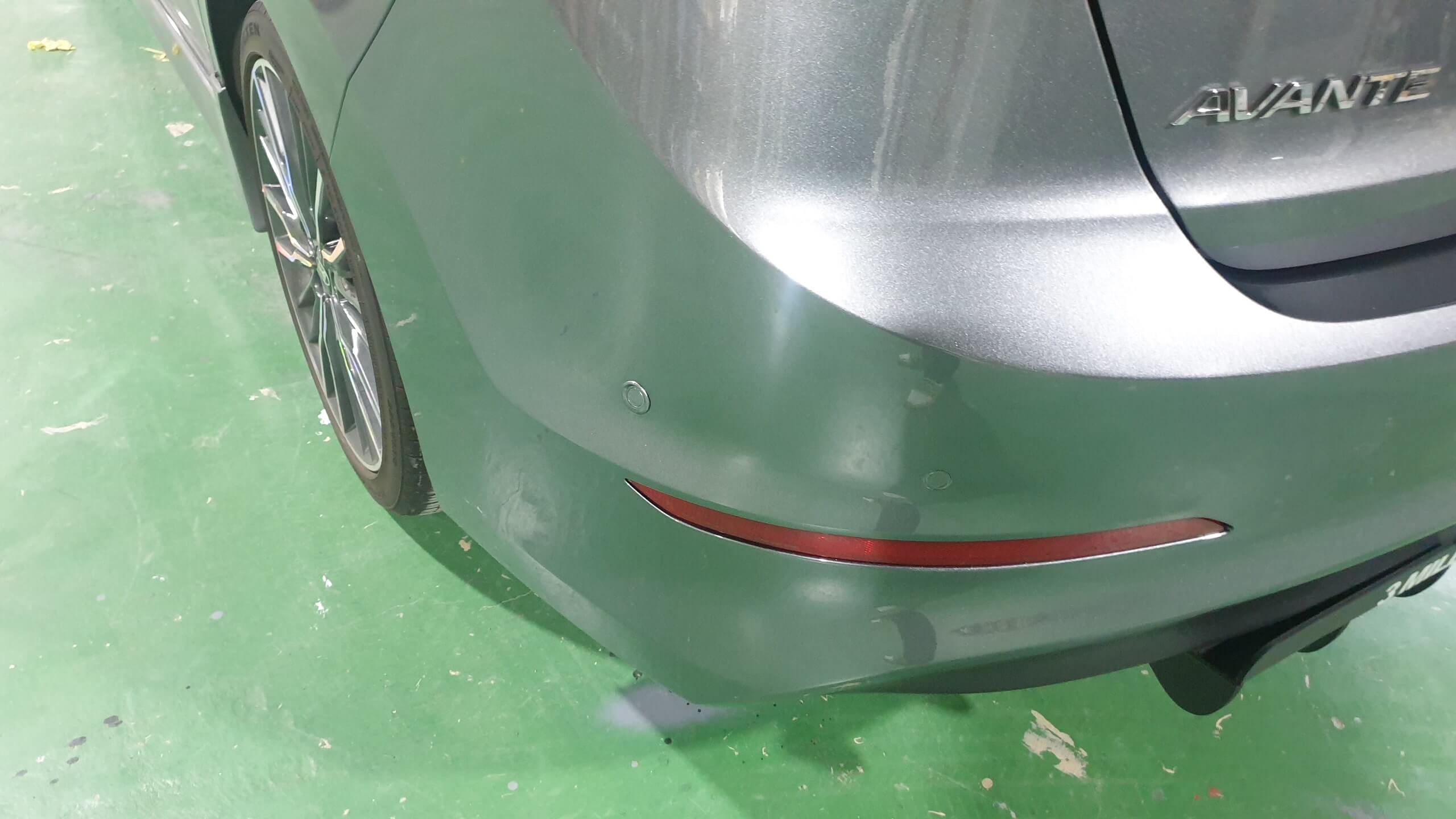 작업 완료 깨진 범퍼 복원 - 작업 완료