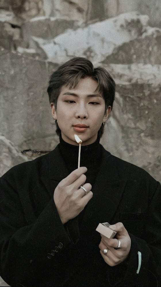 BTS RM 일본 시부야 길거리 흡연 및 꽁초 투기 논란 총정리: 주간문춘 보도 내용과 팬들의 엇갈린 반응