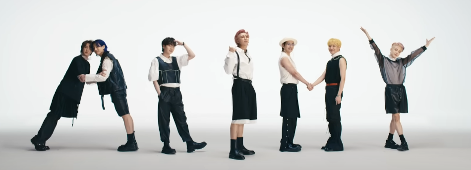 버터 뮤직비디오 캡처