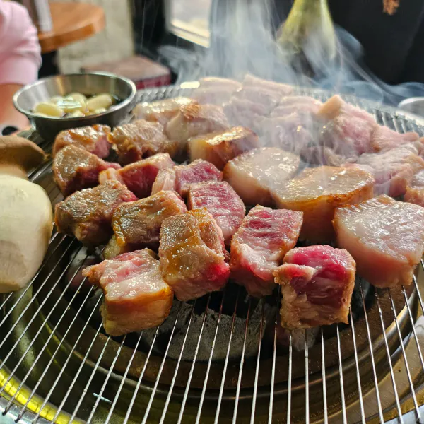 생생정보 기다려야 제맛 깍두기 항정살