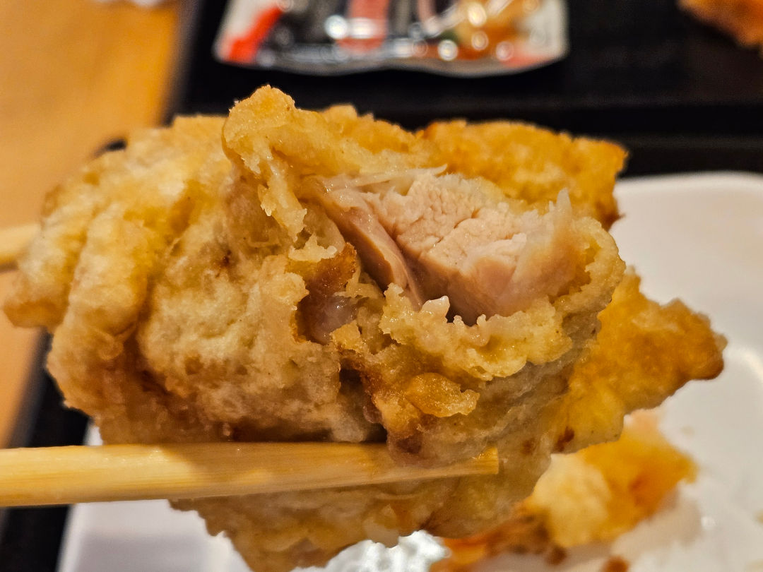 마루카페 우동 치킨