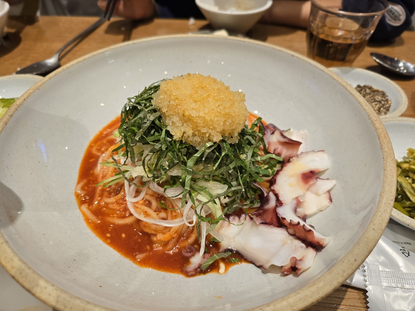 묵은지 문어국수