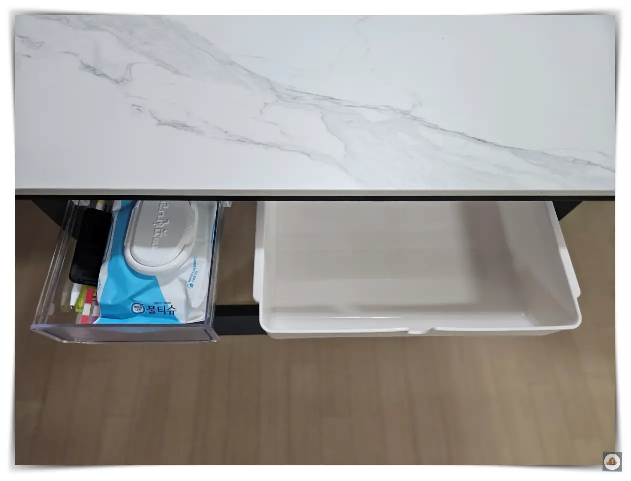 식탁-밑- 히든-서랍