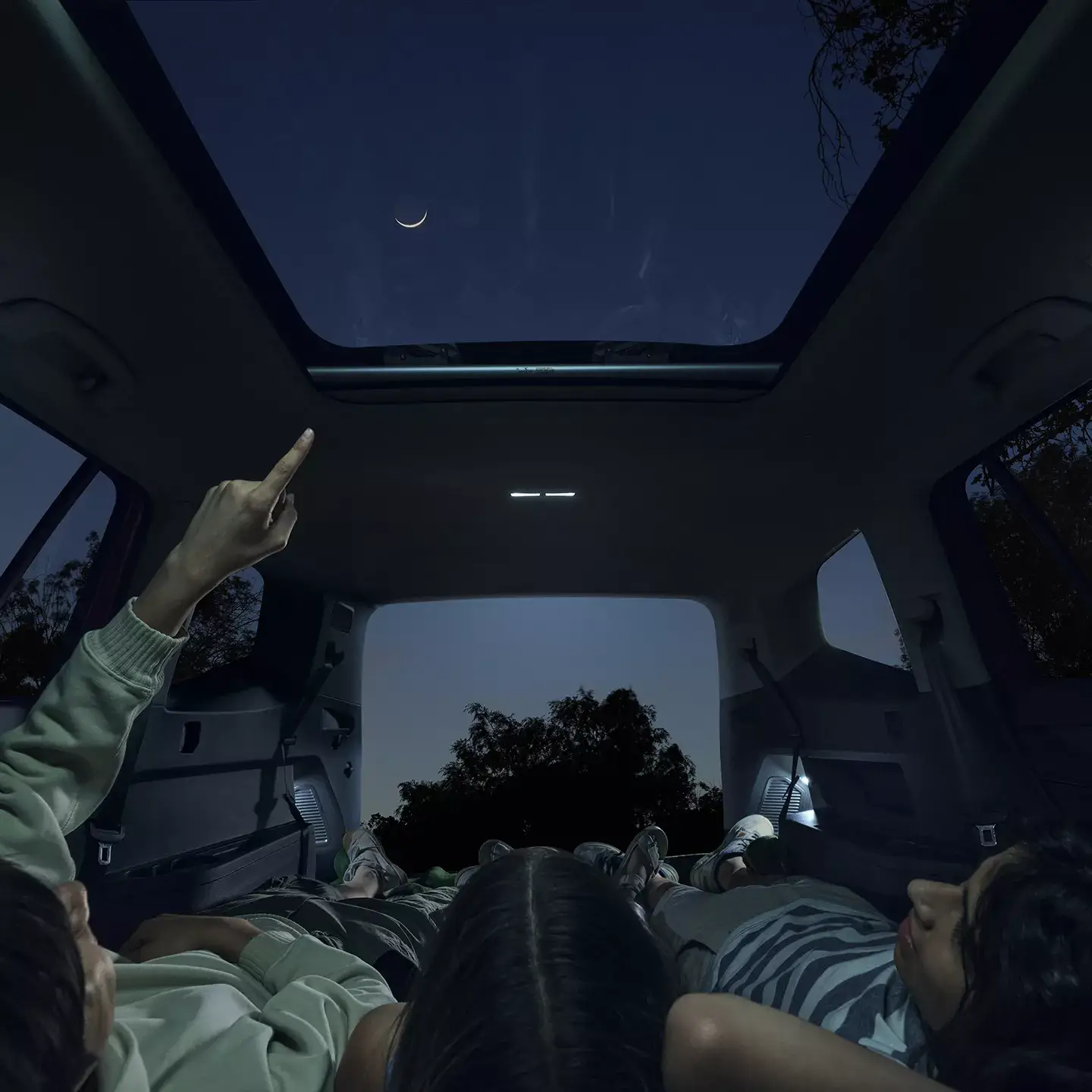 폭스 바겐 아틀라스 이미지 내부