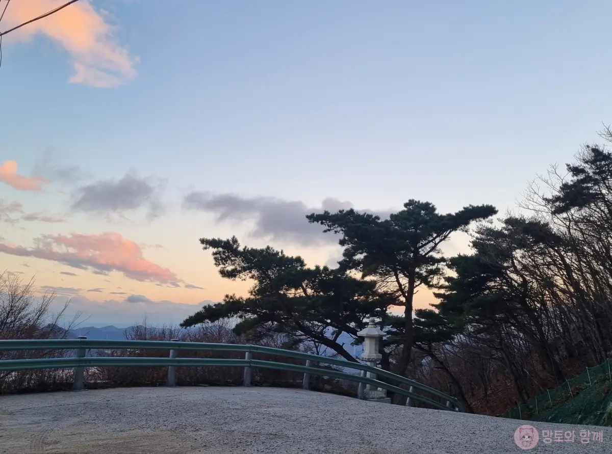 내려가는-길