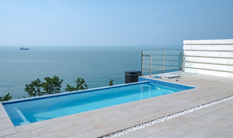 남해 풀빌라 펜션 윤슬