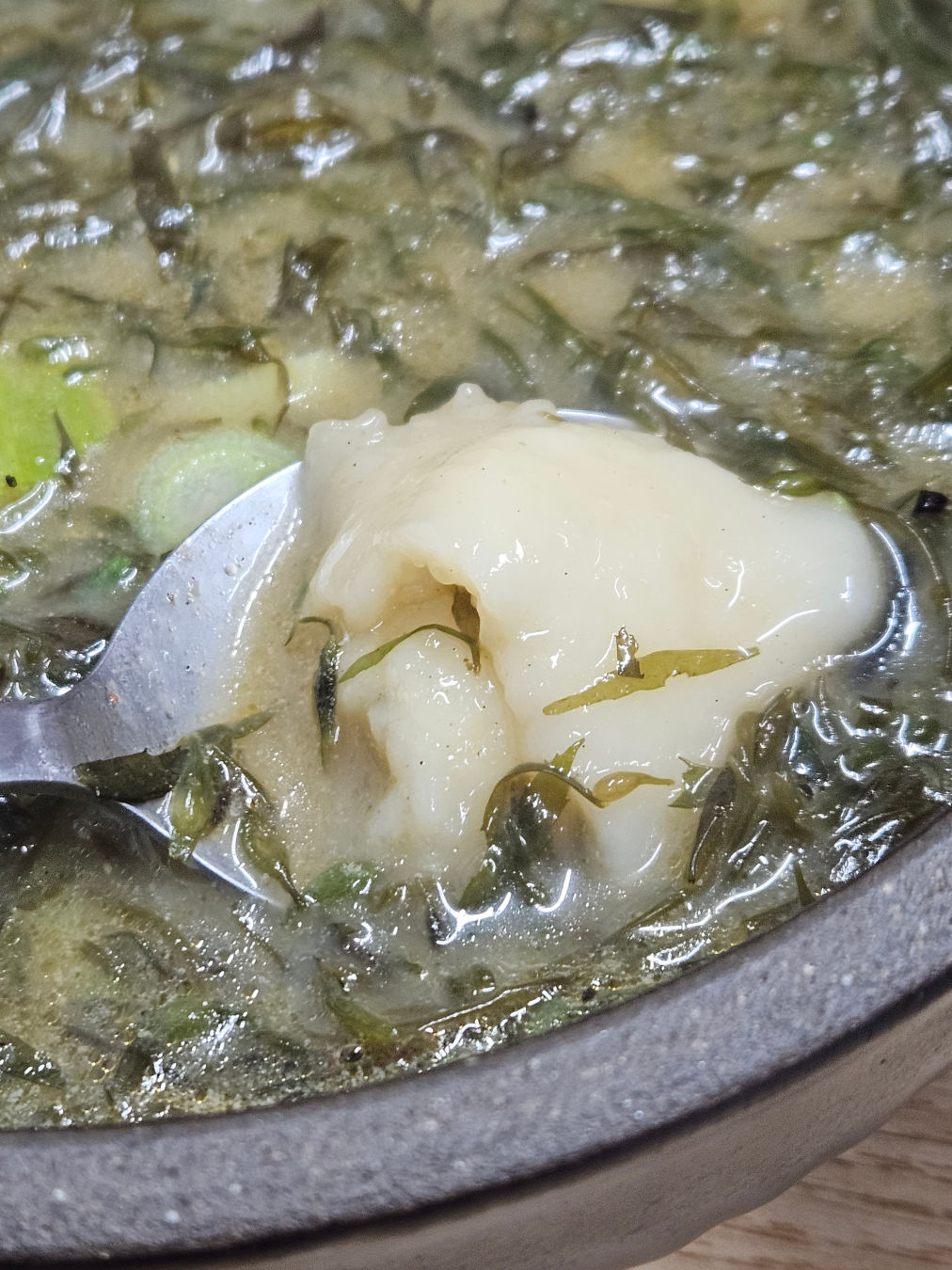 김희선 몸국