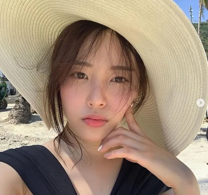 이솔이 표정