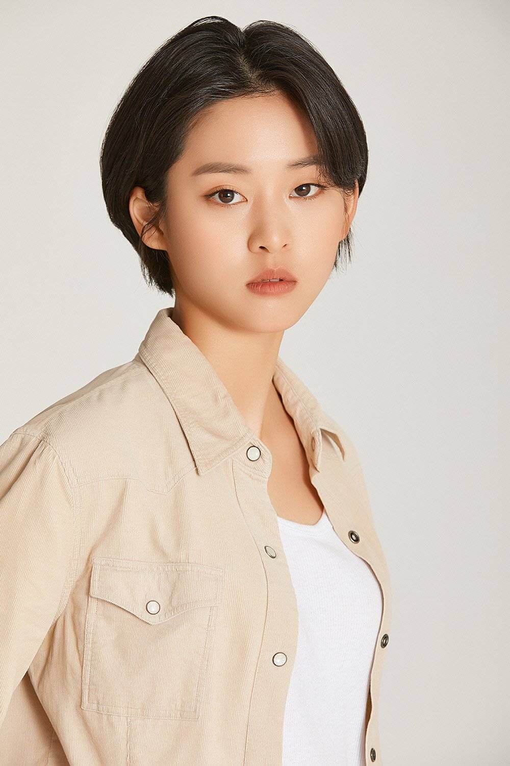 배우 이연