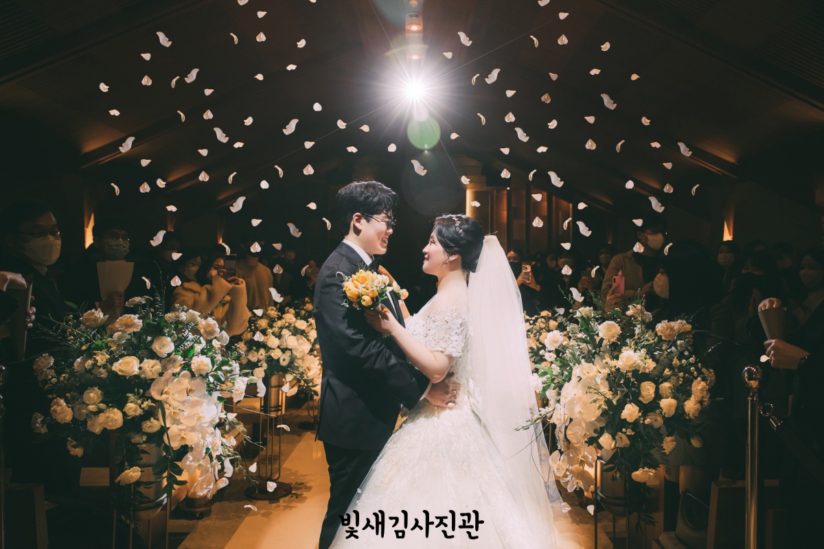 아펠가모 광화문 플라워샤워