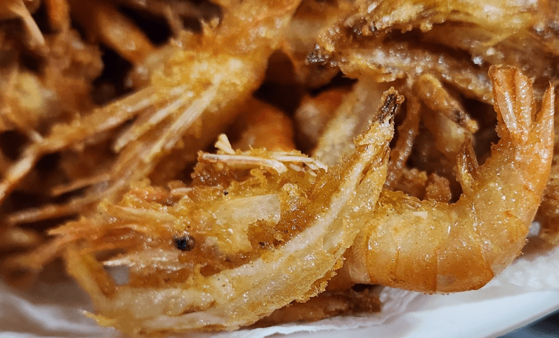 생생정보통 새뱅이수제비 전골 민물새우튀김 매운탕 천안 맛집