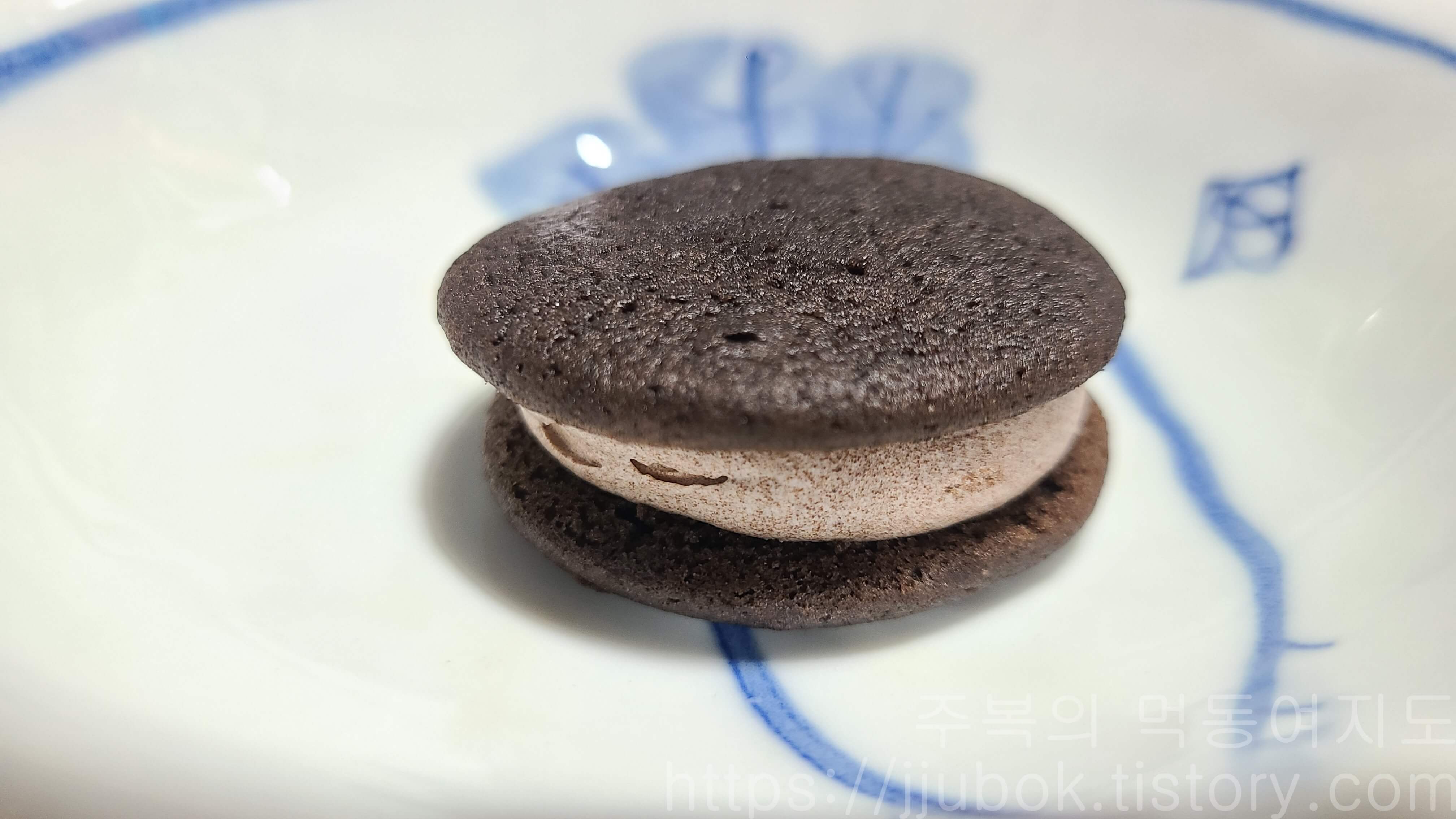 롯데-제로-카카오케이크-비주얼