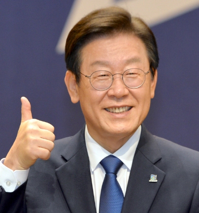 전현희 중성동갑 전략 공천 이유 배경 | 전현희 의원 프로필 나이 고향 학력 재산