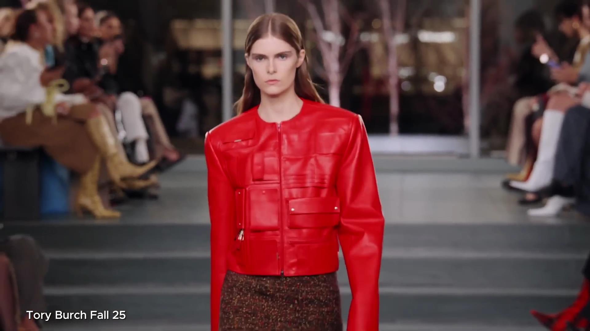 가죽의 박시한 모토 컴백