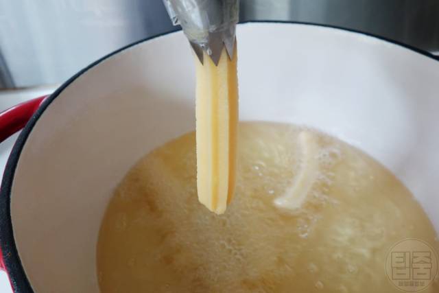 츄러스 만들기 레시피,츄러스재료,츄러스만드는방법,팁줌