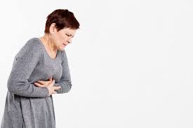 왼쪽 갈비뼈 아래 통증